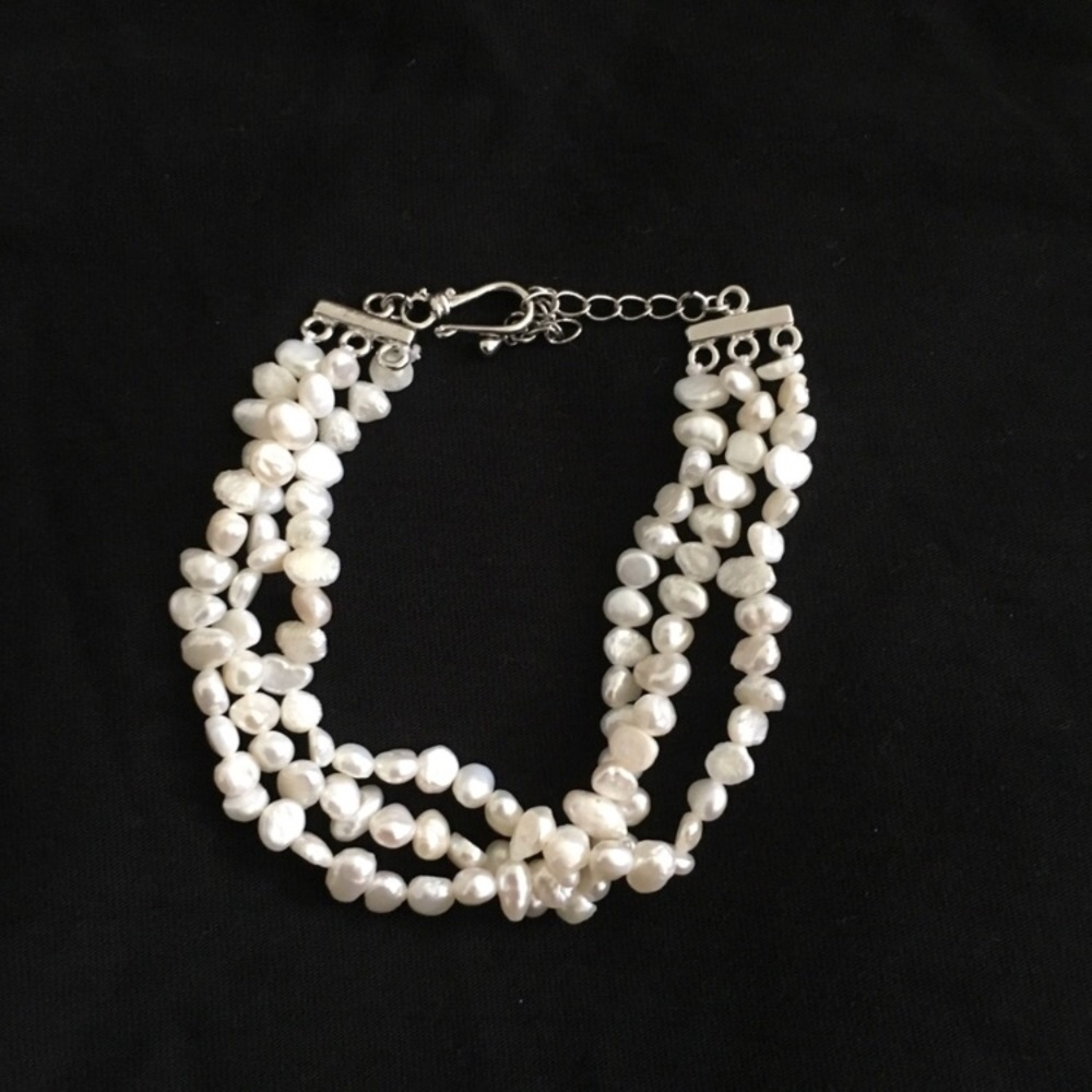 Three strand Pearl bracelet